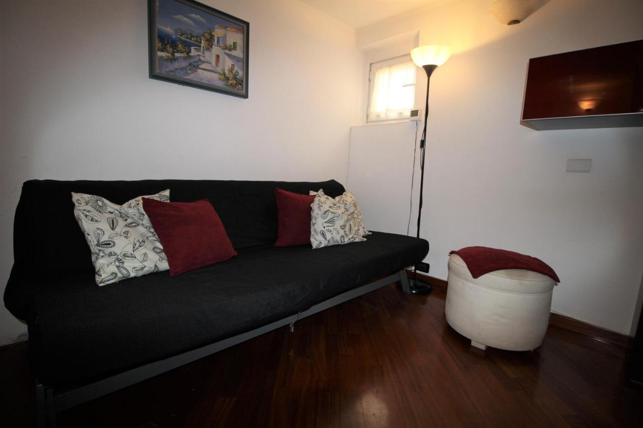 Appartamento Attico Con Jacuzzi, Terrazzo E Fibra