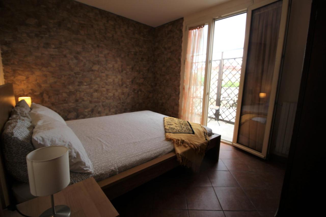 Attico Con Jacuzzi, Terrazzo E Fibra