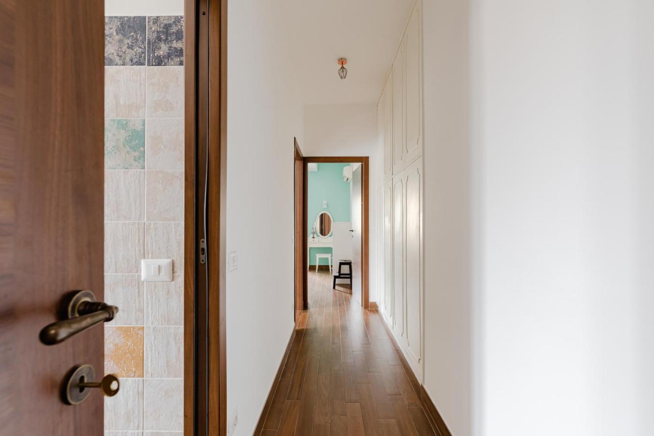 Scarfoglio Apartment, 4 Persone, 2 Camere, Balcone, Wi-fi, Stazione Tiburtina Appartamento *