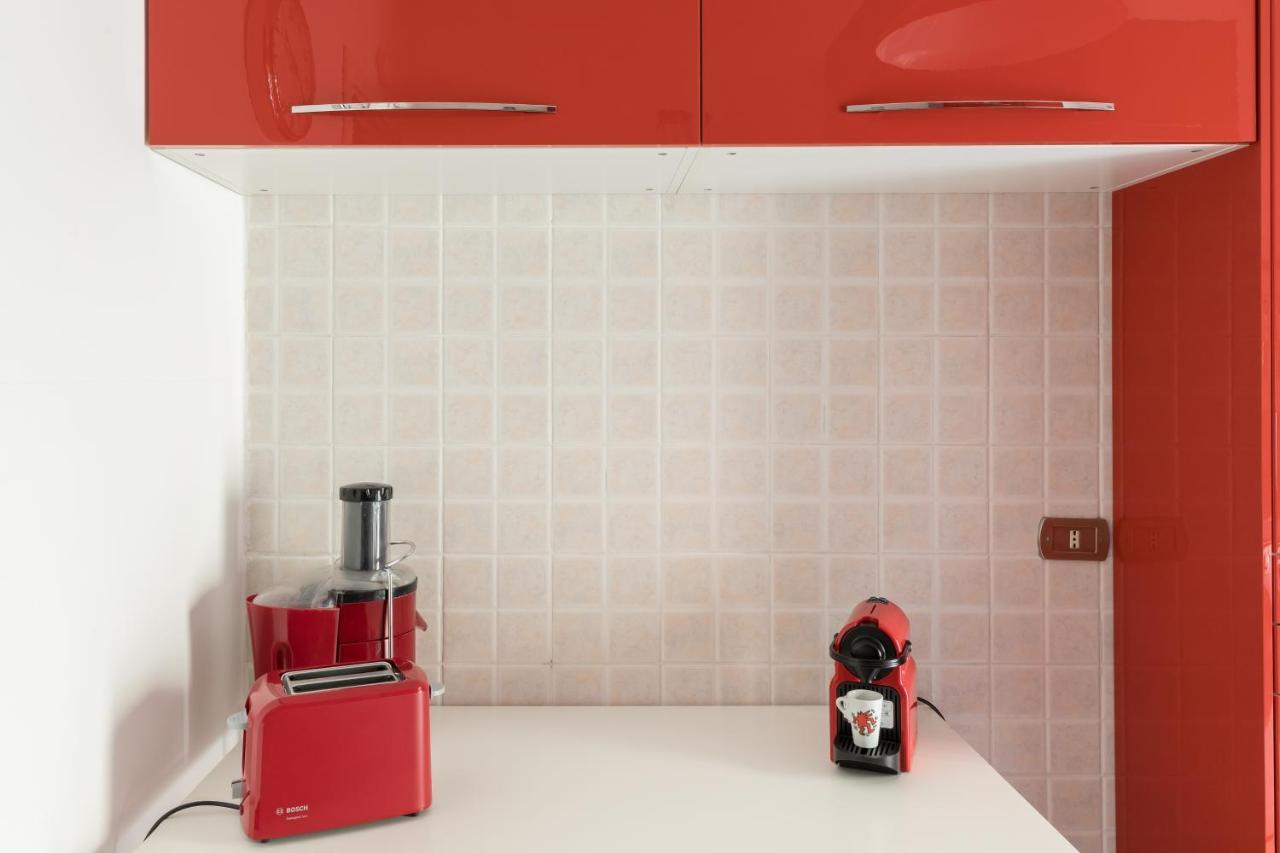Amoretti Apartment, 6 Persone, 3 Camere, 2 Bagni, Balcone, Wi-fi, Metro B Monti Tiburtini Apartment *