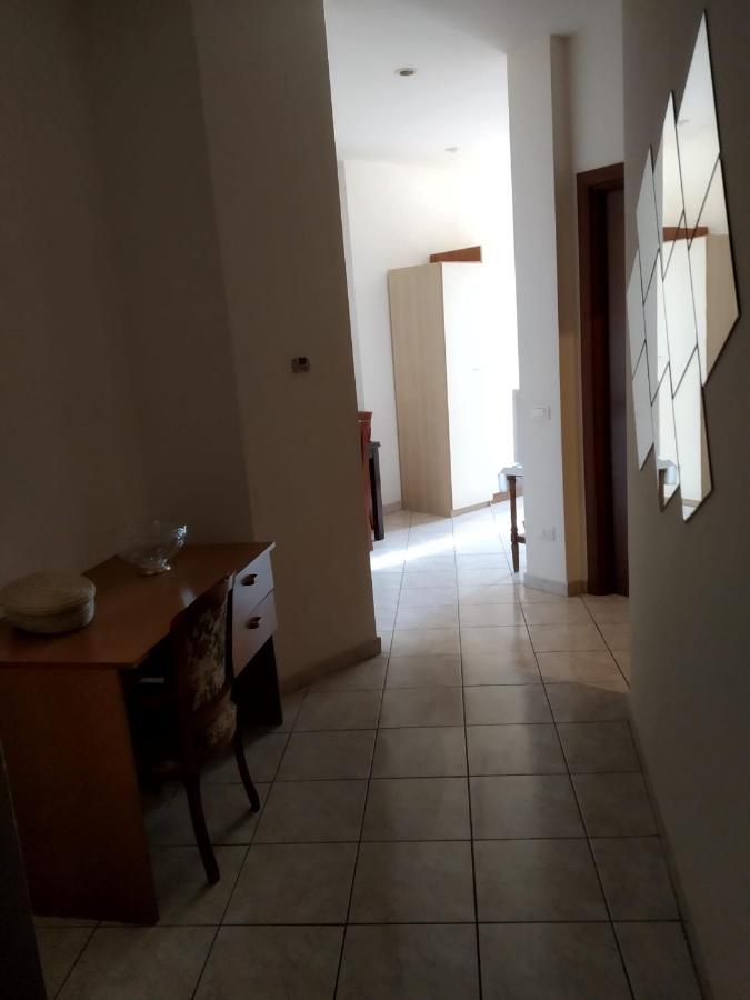 La Casa Di Leo Apartment *