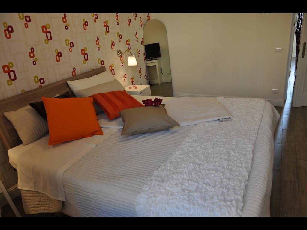 Apartment Just Colosseum *