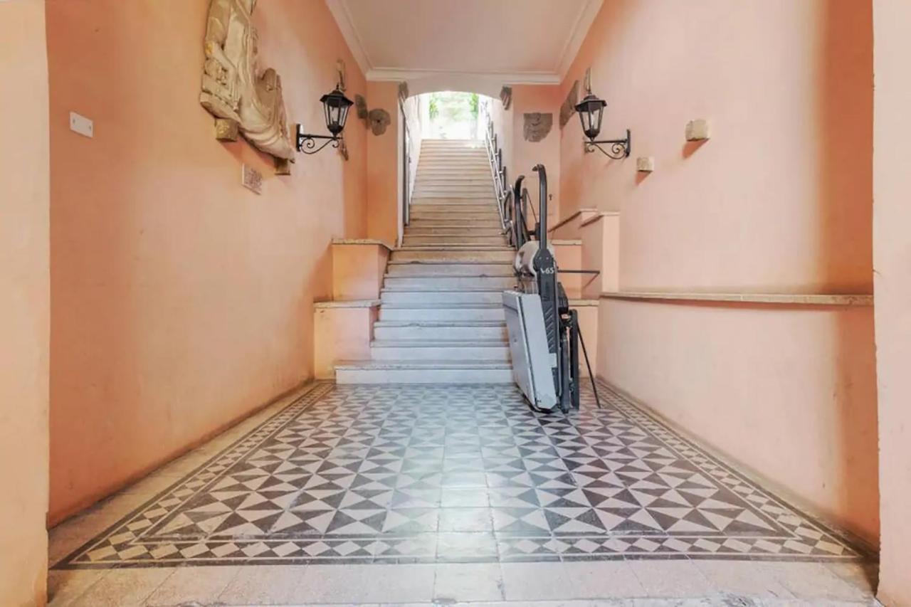 Hostme Flat Metro Spagna Appartamento