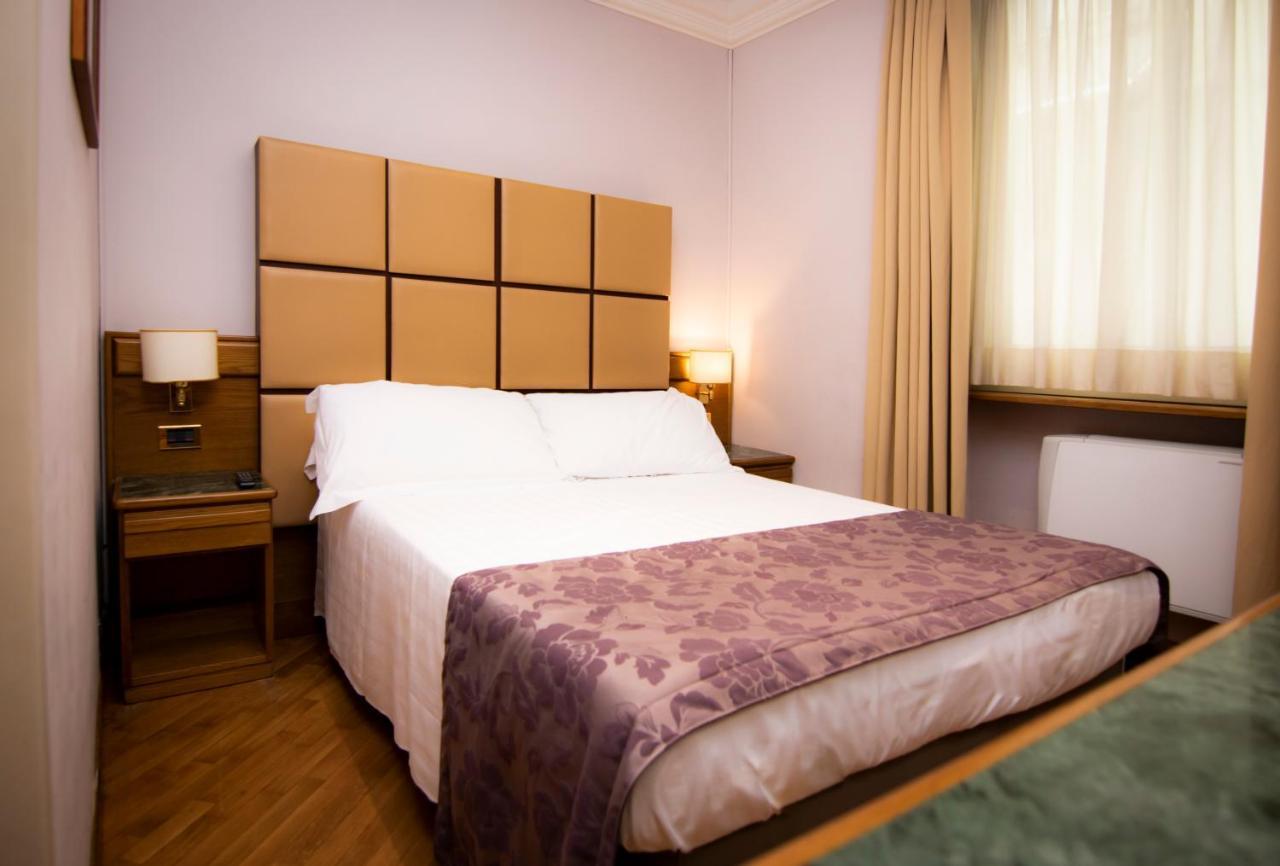 Hotel Vibe Nazionale Rome