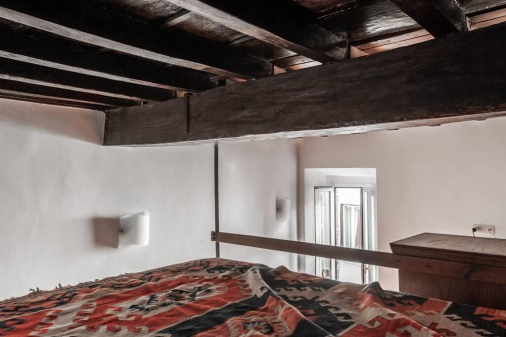 Vicolo Savelli Apartment