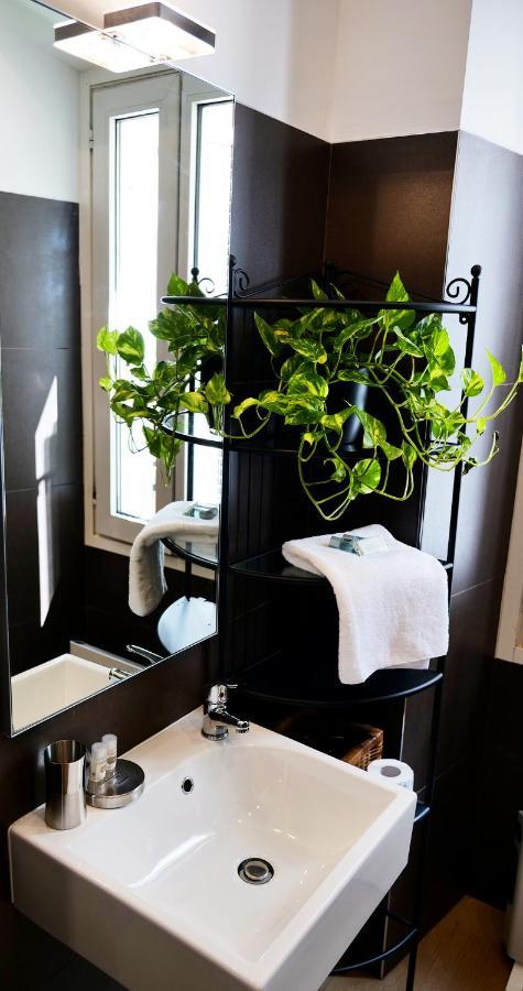 Apartment Deco's Place Zoe Rome