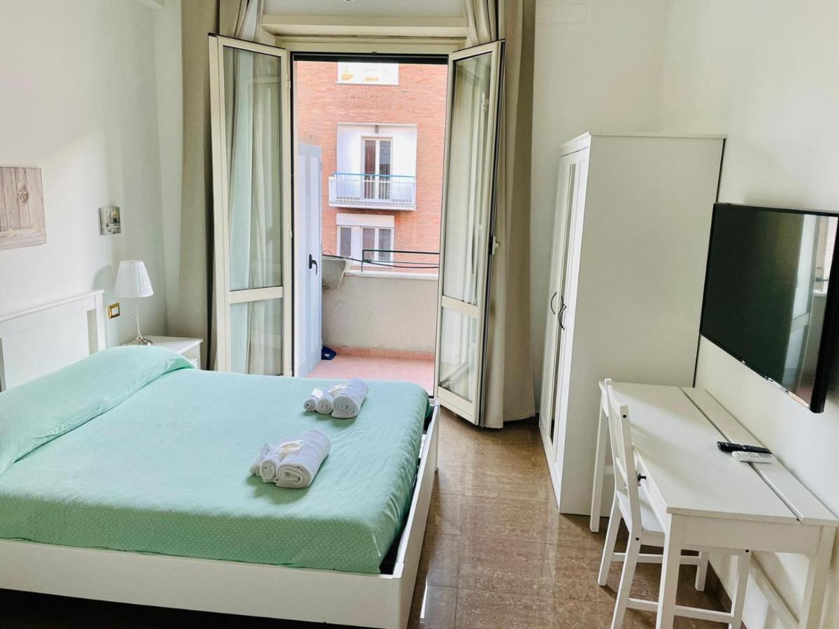 Interno Dieci *