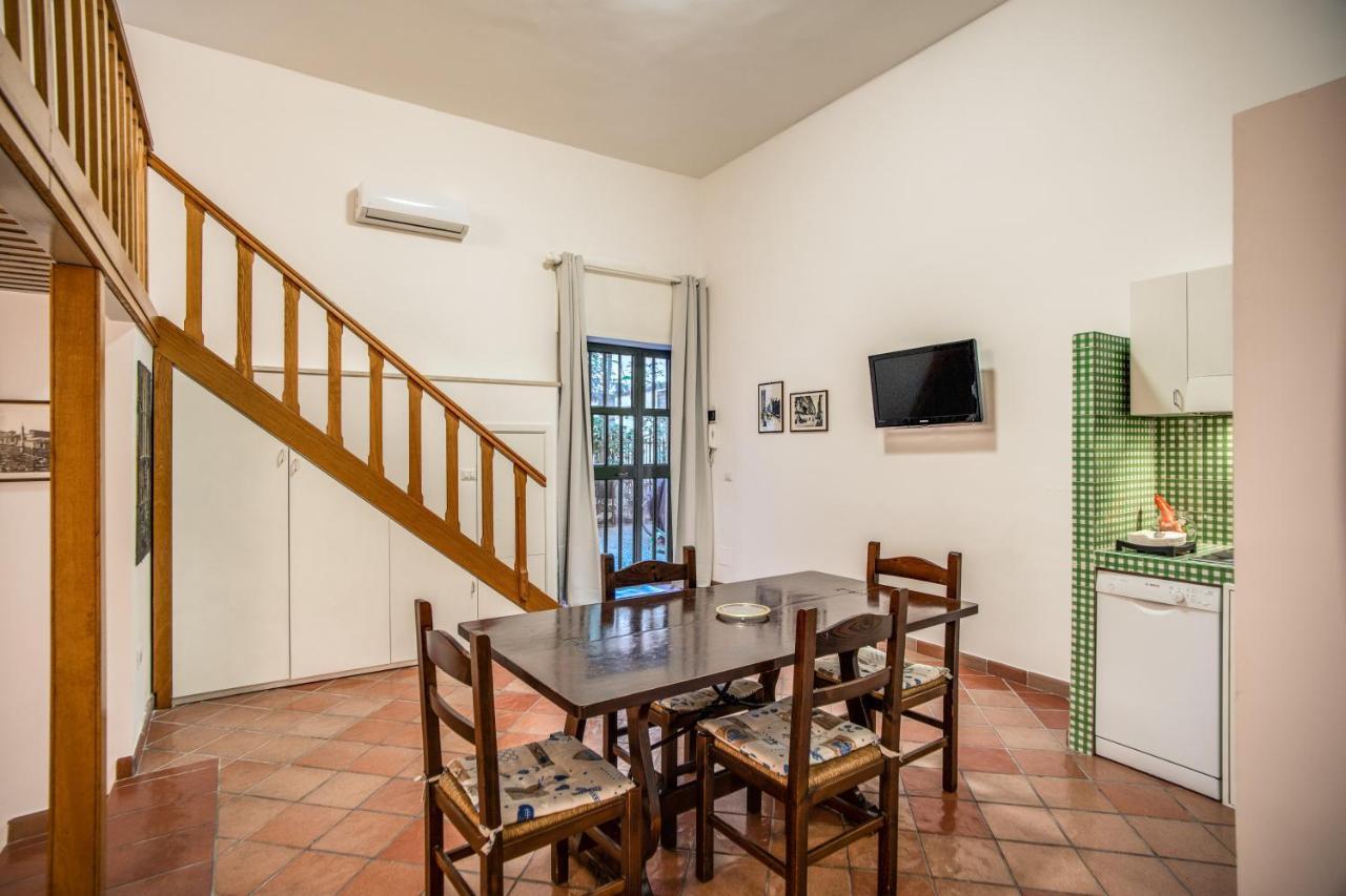 Apartment Le Di Andrea - Nel Cuore Di Trastevere Rome
