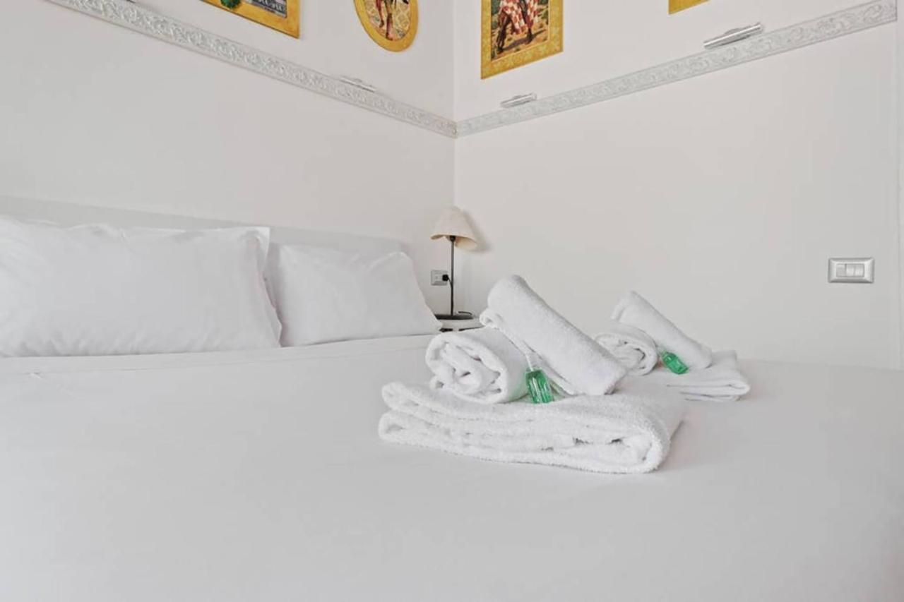 Hostme Flat Metro Spagna Appartamento