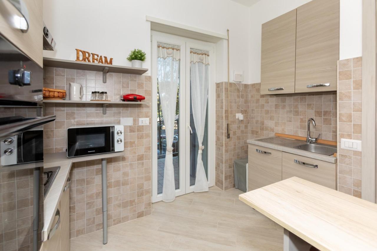 Apartment Near S.giovanni/metro C ***** Big New *