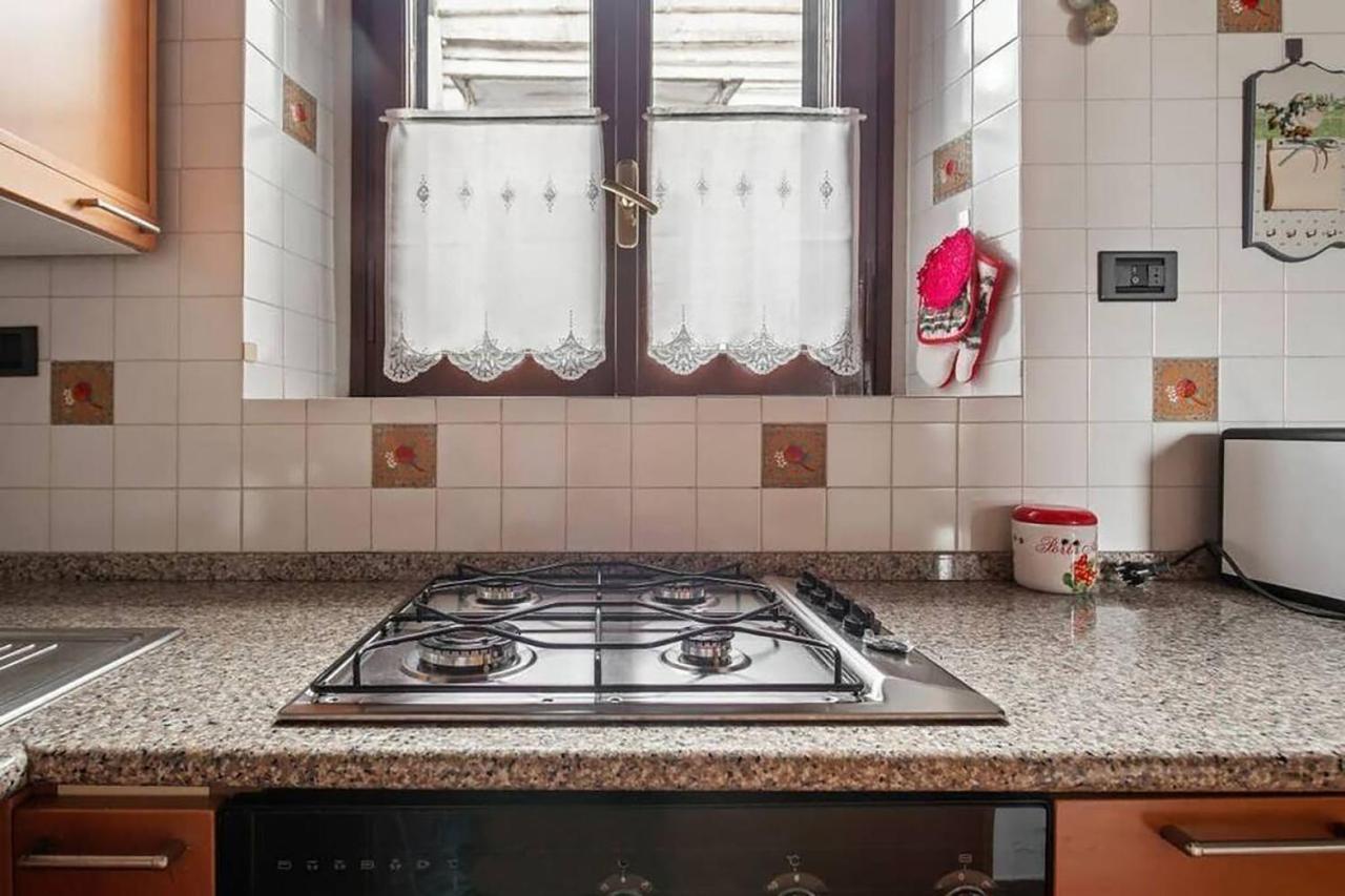 Apartment Hostme Colosseum Rome