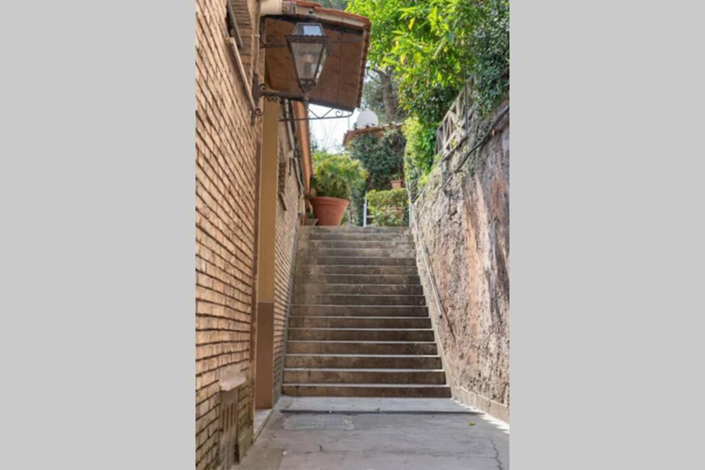 Elegante Open Space Con Vasca Idromassaggio A Trastevere * Rome