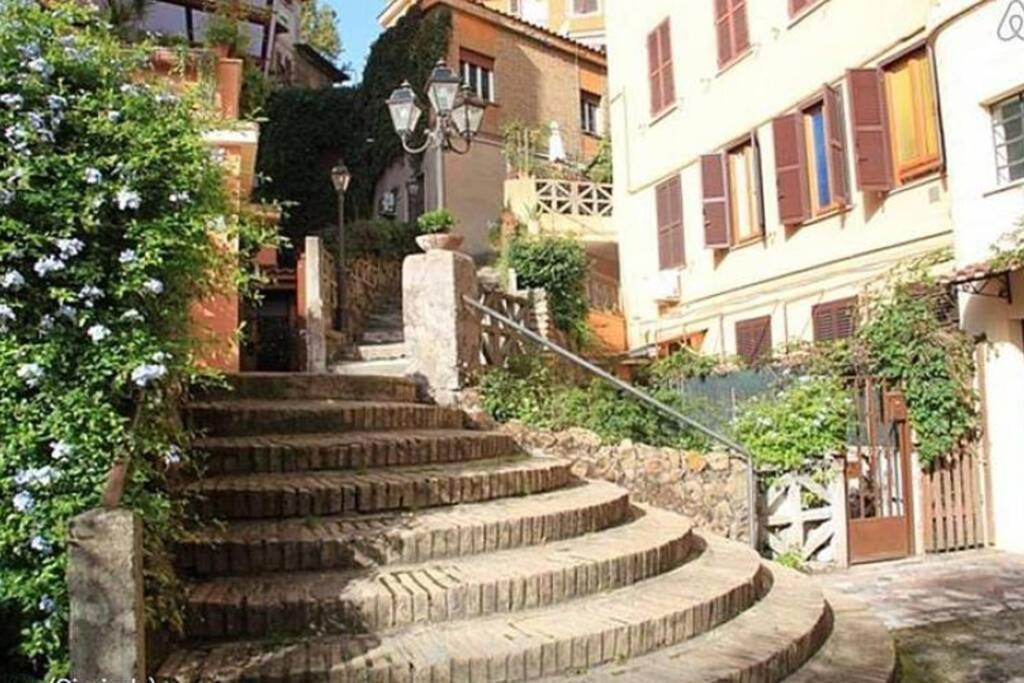Apartment Elegante Open Space Con Vasca Idromassaggio A Trastevere Rome