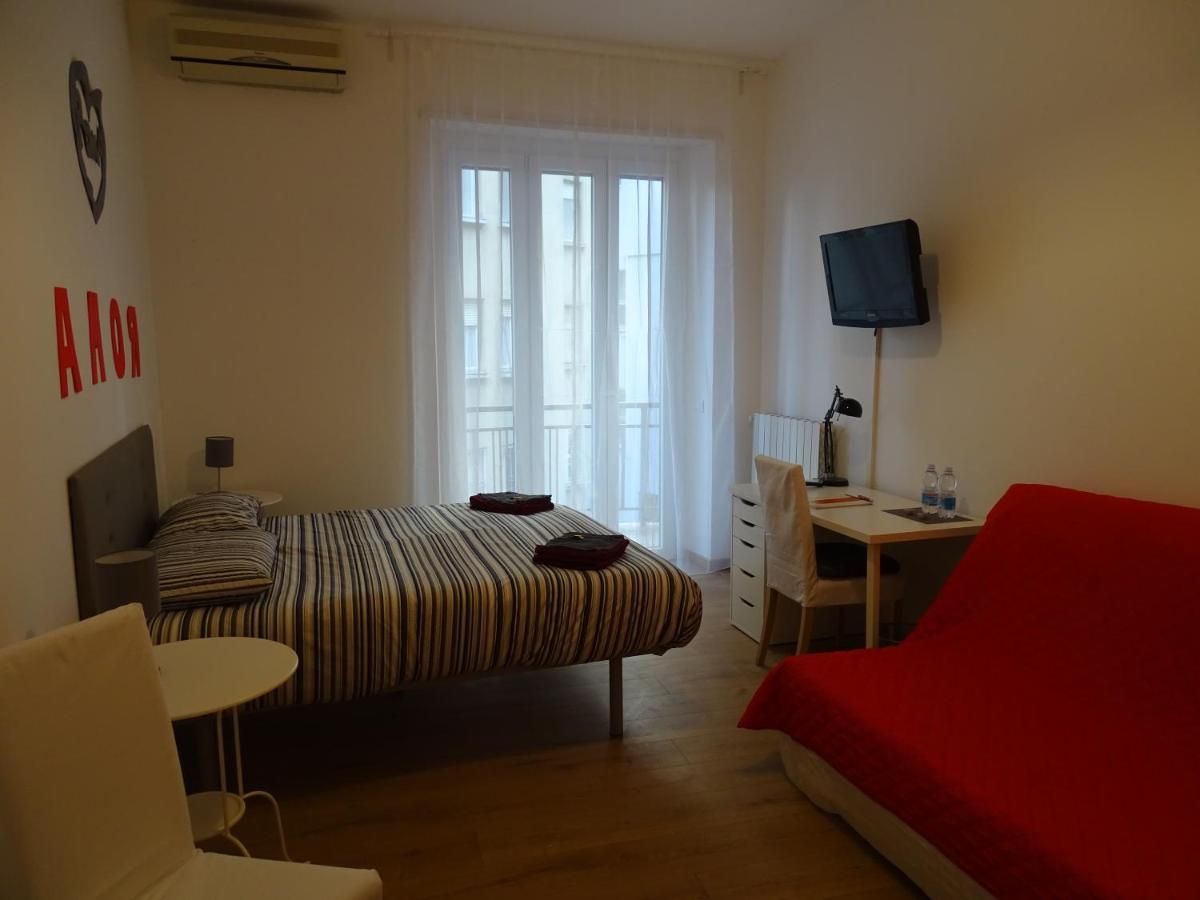 Sant'agnese Guest house *