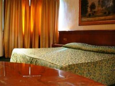Clelia Palace 3* Rome