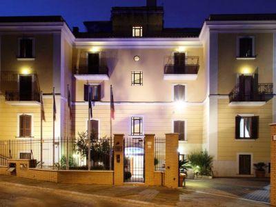 Hotel Romoli Rome