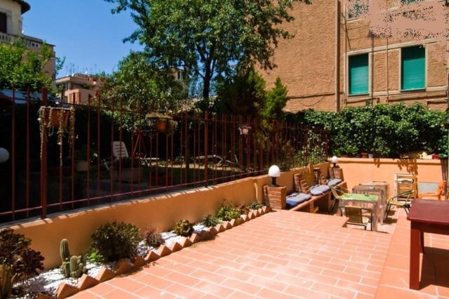 Bed & Breakfast Tra Gianicolo E Trastevere Roma