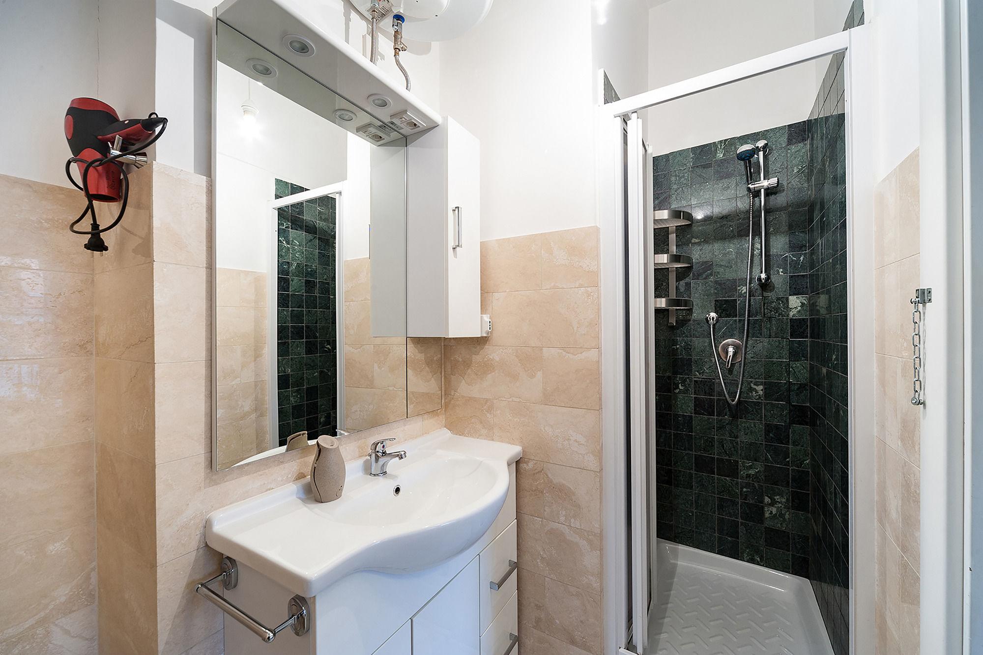 Hosting Flats Guest house