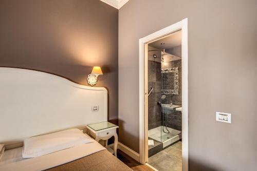 Residenza Castrense 2* Rome