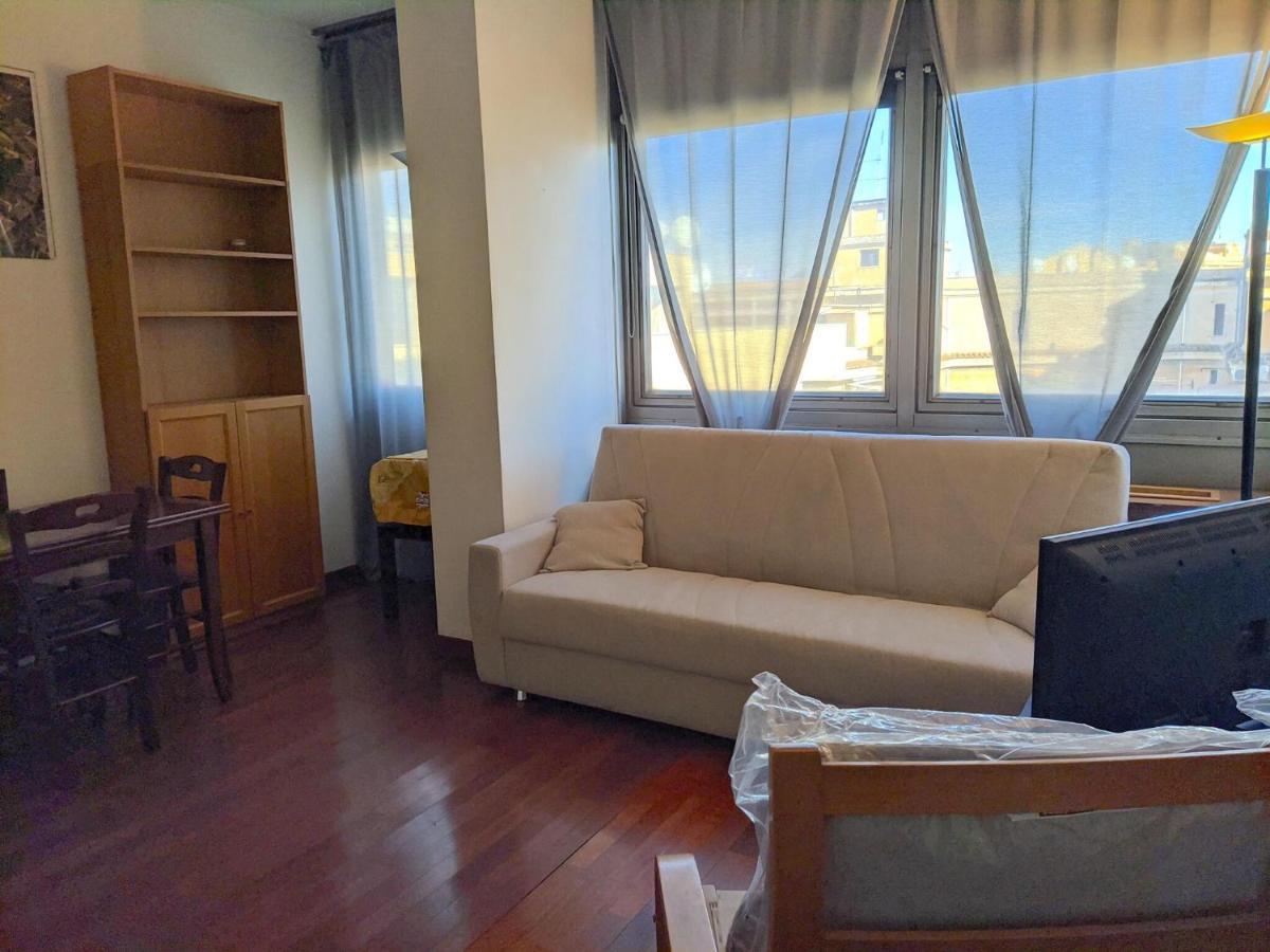 Appartamento Nice In Near San Giovanni Train Station Roma
