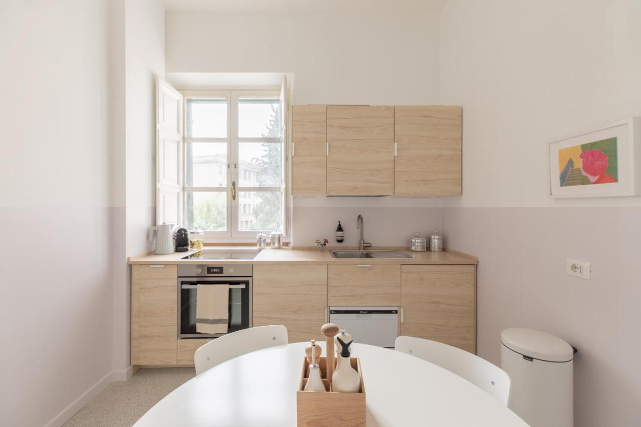 Iflat Sunny And Colorful Esquilino Apartment *