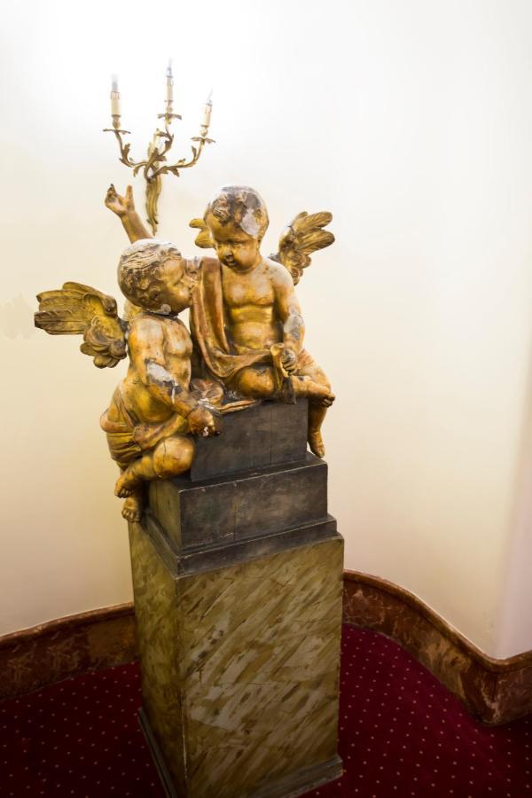 Hotel Napoleon Rome