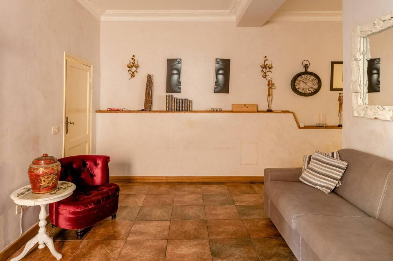 Right In The Ancient Historical Center Two Bedrooms Two Bath, Up To 6 Pax Roma