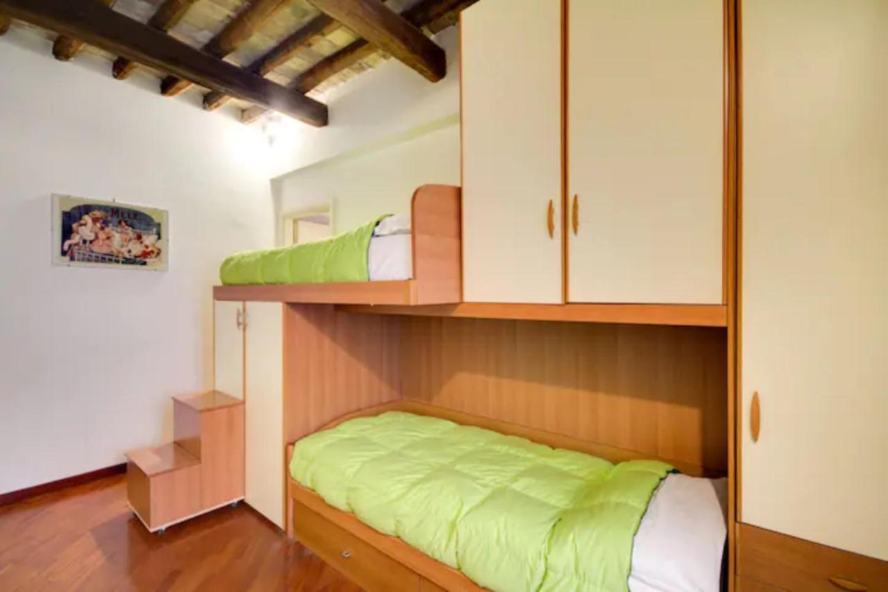 Pantheon Charming Apartment