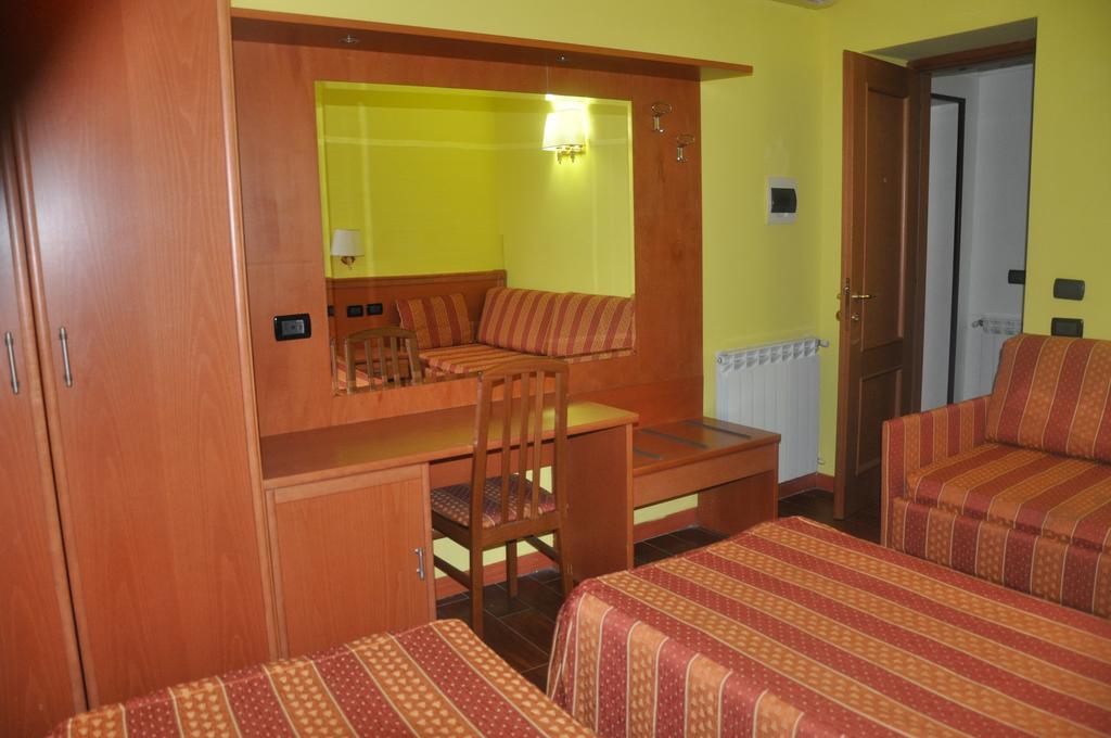 Beauty Hostel