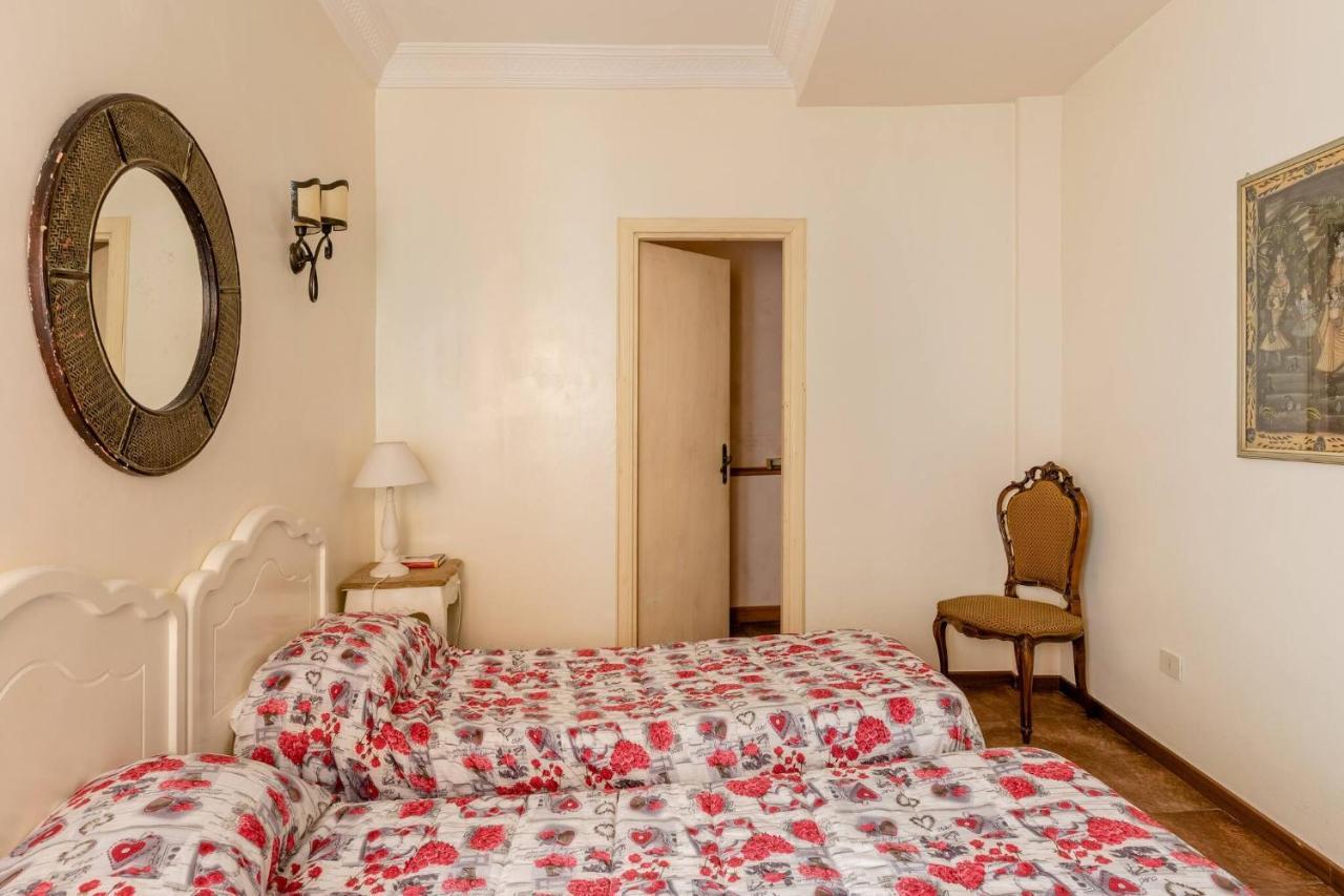 Right In The Ancient Historical Center Two Bedrooms Two Bath, Up To 6 Pax *