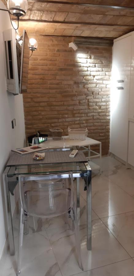 Apartment Colosseum Archeoloft In Historic Center Of Rome