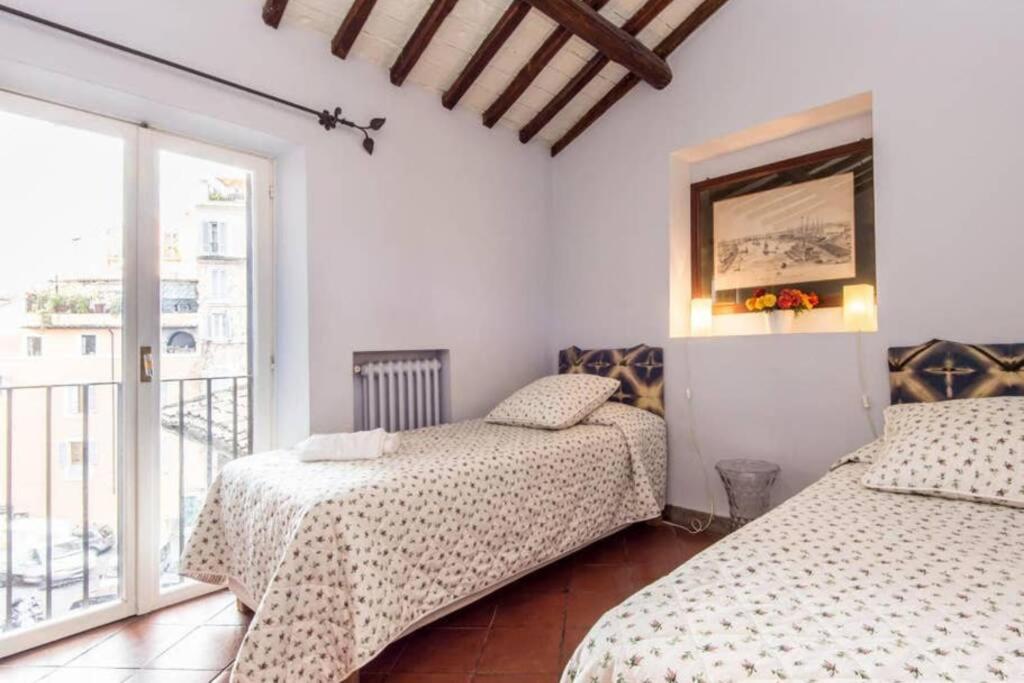 Campo De Fiori Luxury House Apartment