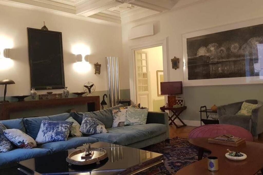 Spanish Steps Luxury Fashion Apartment