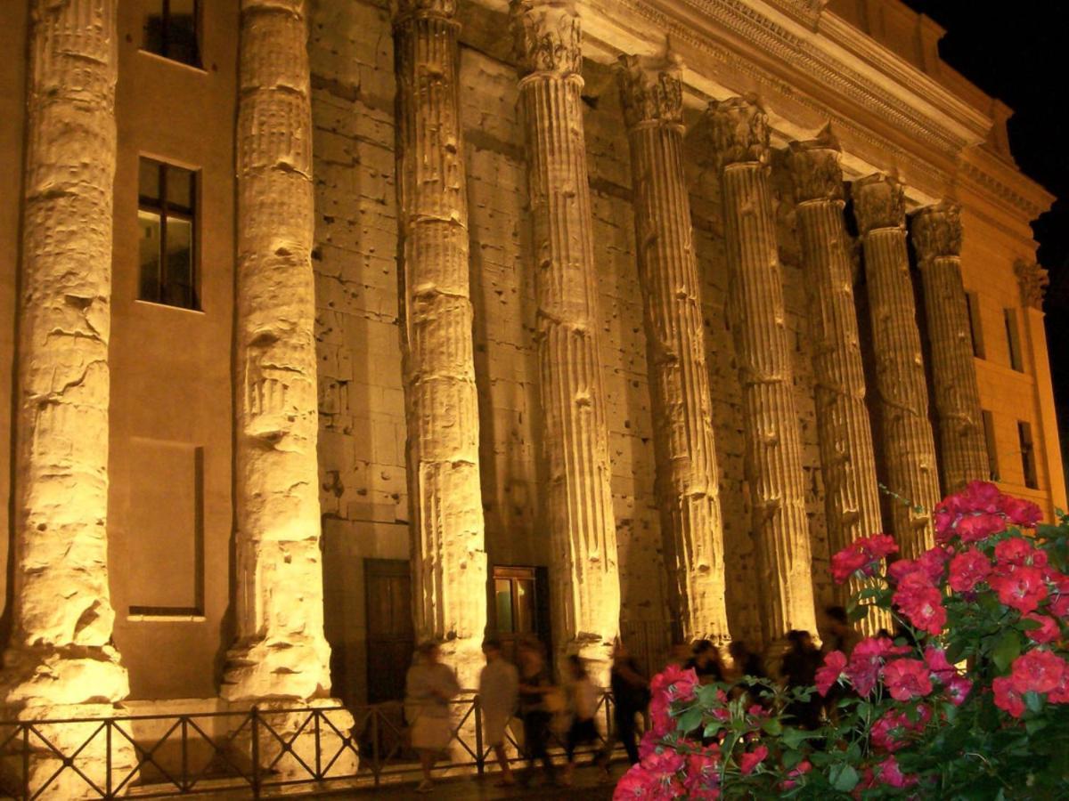 Pantheon Charming Apartment