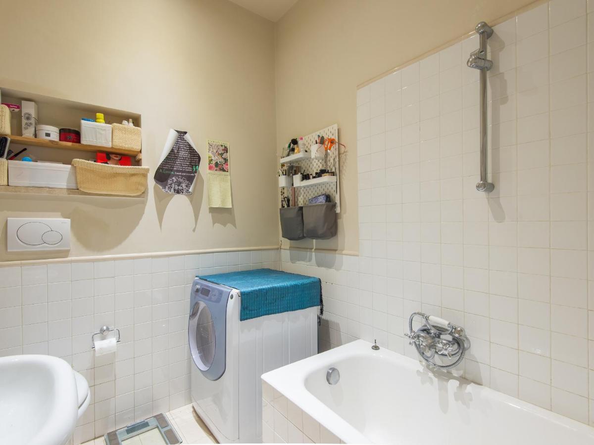 Appartamento Coronari Enchanting Two Bedroom Roma