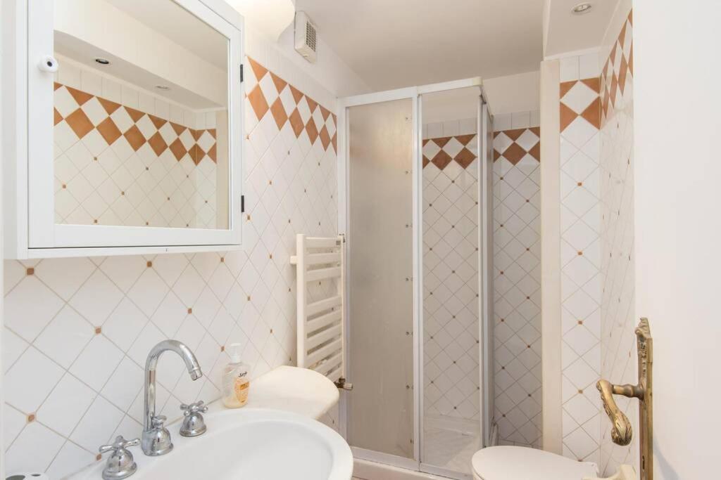 Trastevere Large Comfortable Apartment Rome