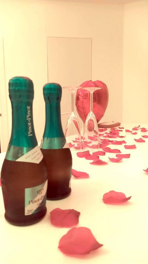 Elegante Open Space Con Vasca Idromassaggio A Trastevere *