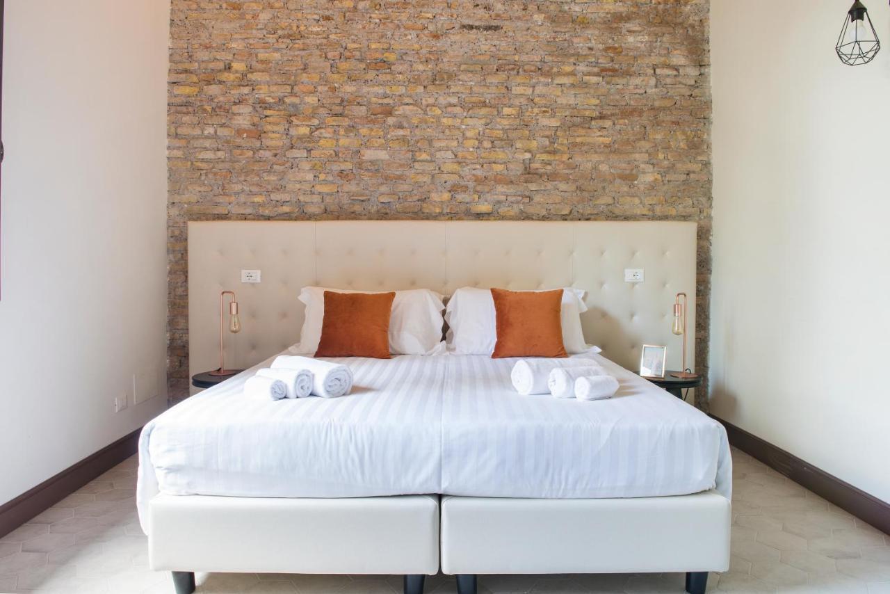 Beyond Colosseum Guest house