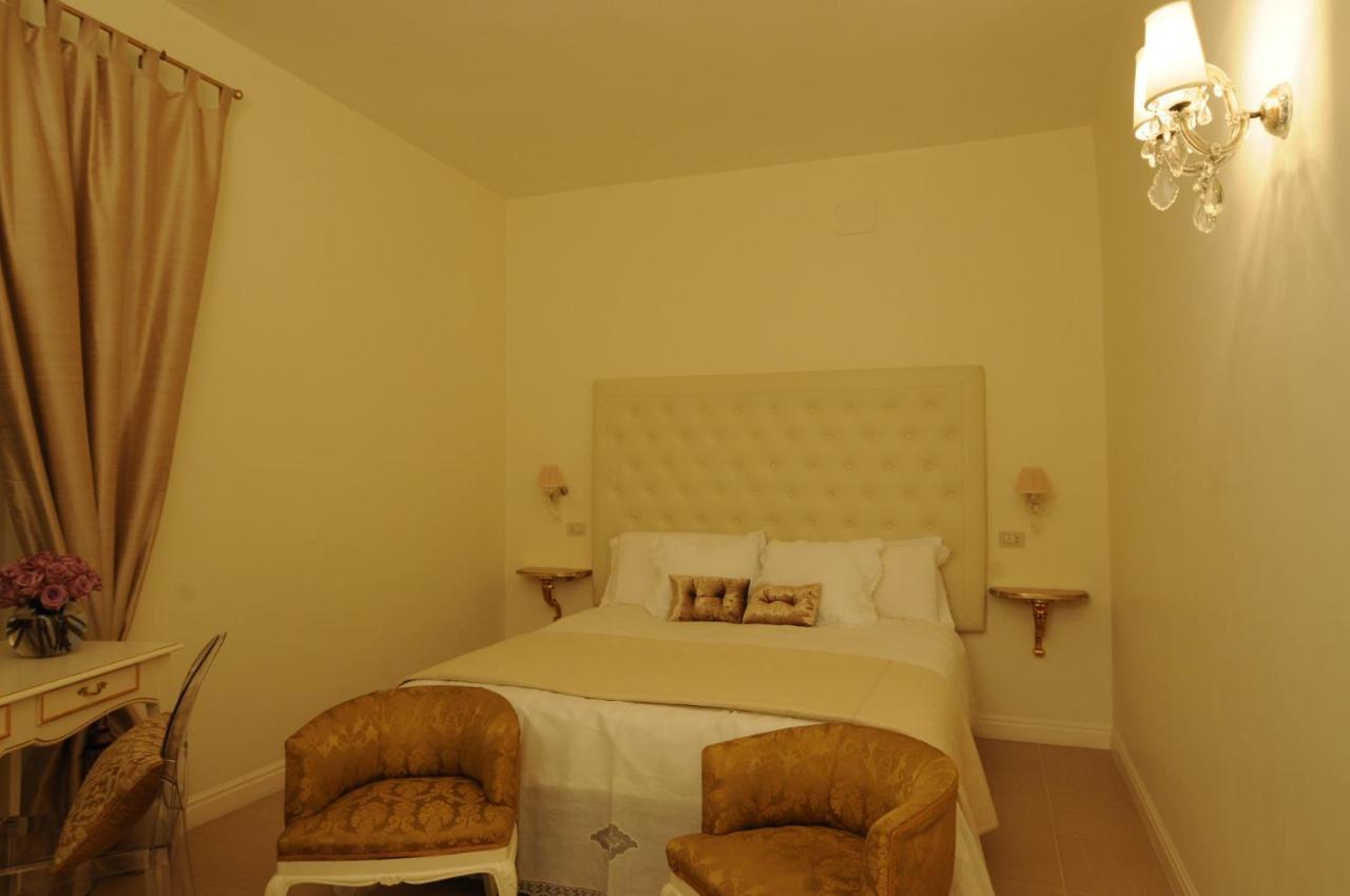 Elegant Flat Spanish Steps Holiday home Rome