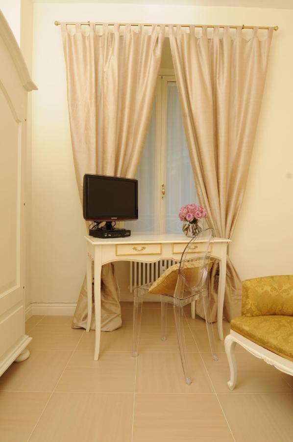 Elegant Flat Spanish Steps Holiday home *
