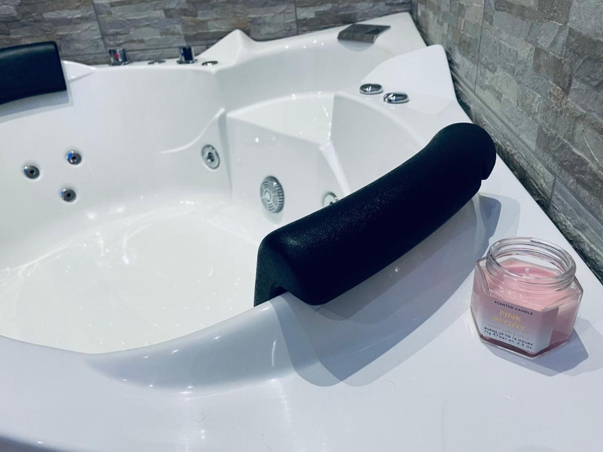 Cocorita Suites Bed & Breakfast Rome