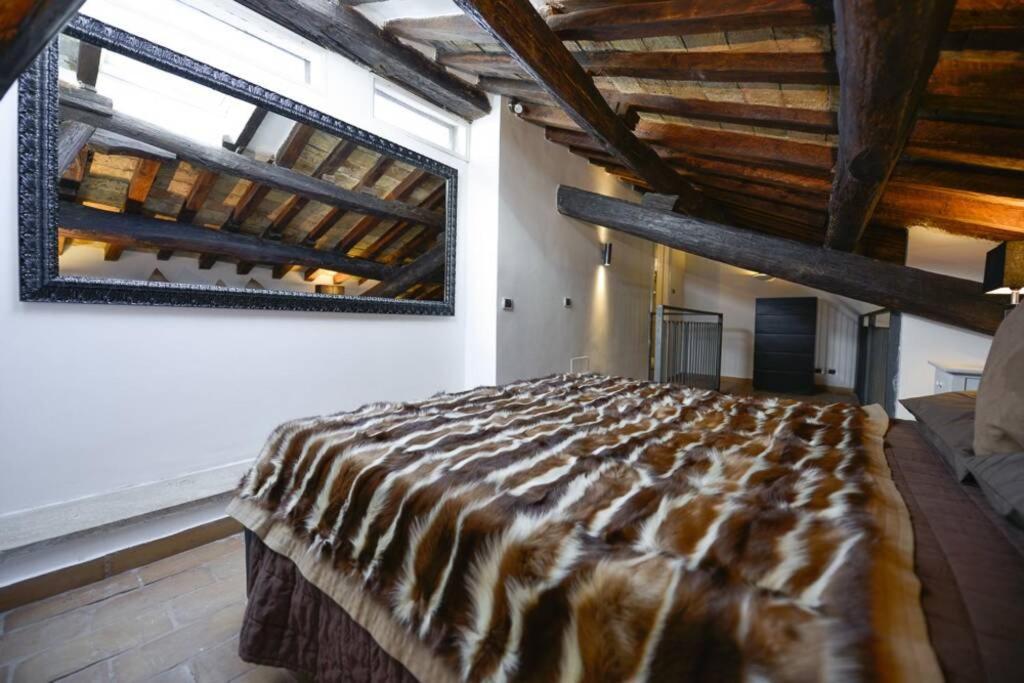 Appartamento Ibernesi - Charming At The Forums Roma