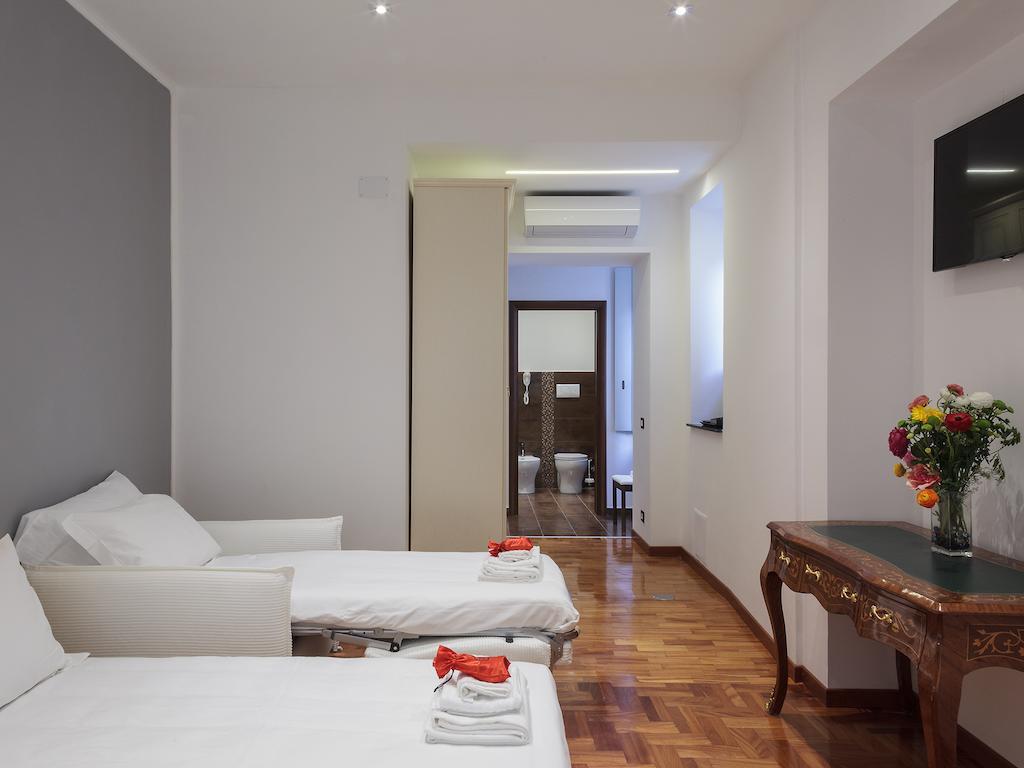 Lh Royal Terrace Guest house