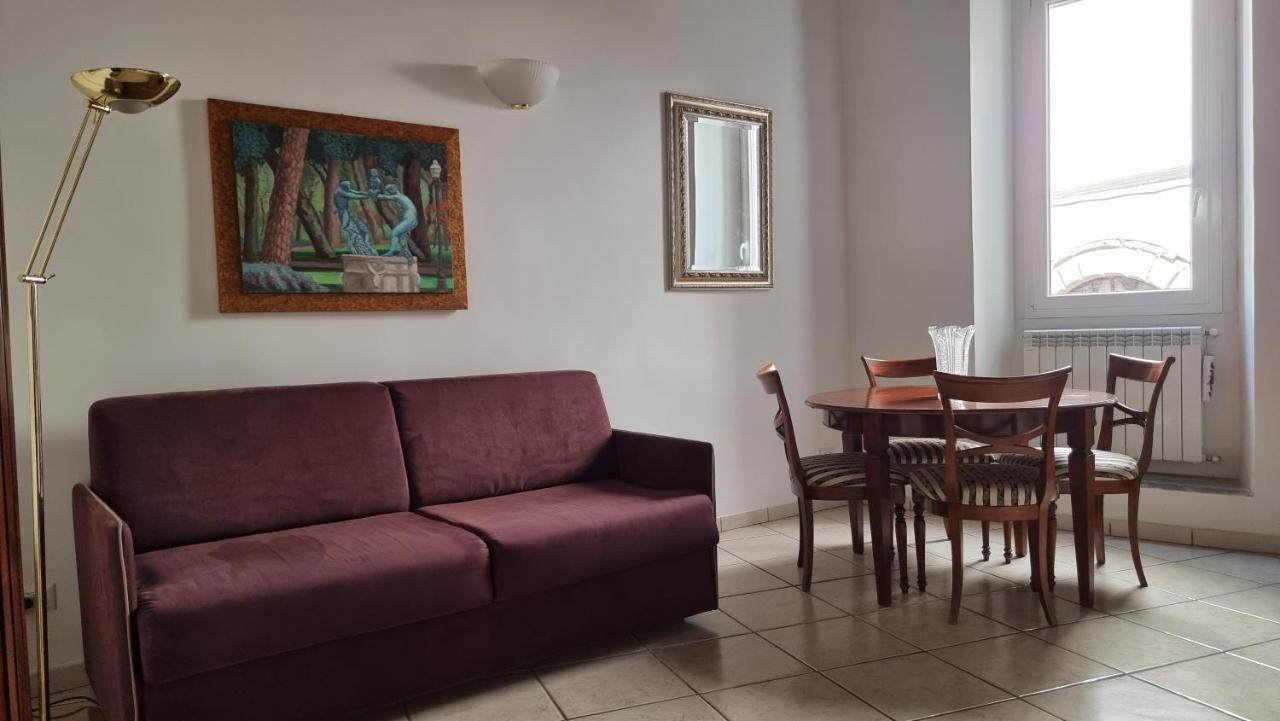 Della Pace, Classy & Charming - Renovated Apartment *