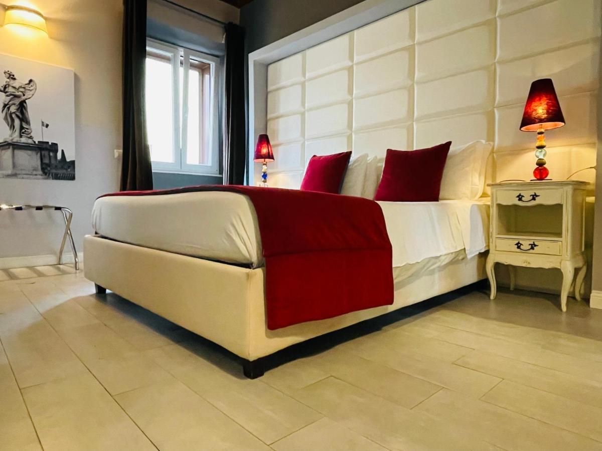 Guest house Town House Spagna- Luxury Rooms With Jacuzzi Bath Rome