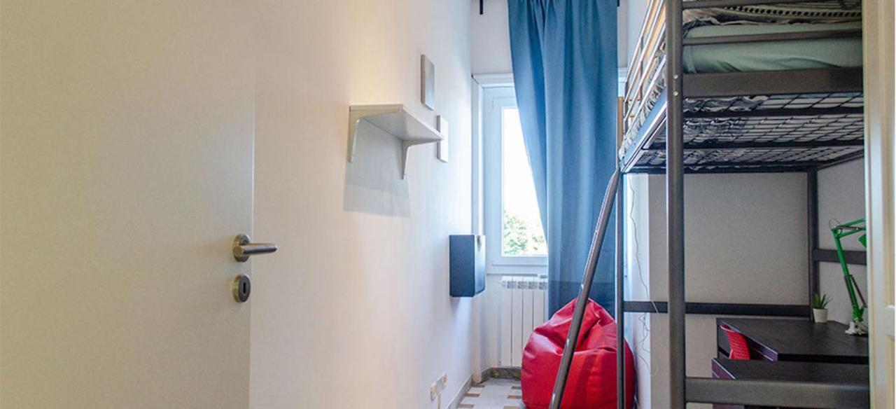 Guest house Kamchu Apartments: Piazza Bologna *