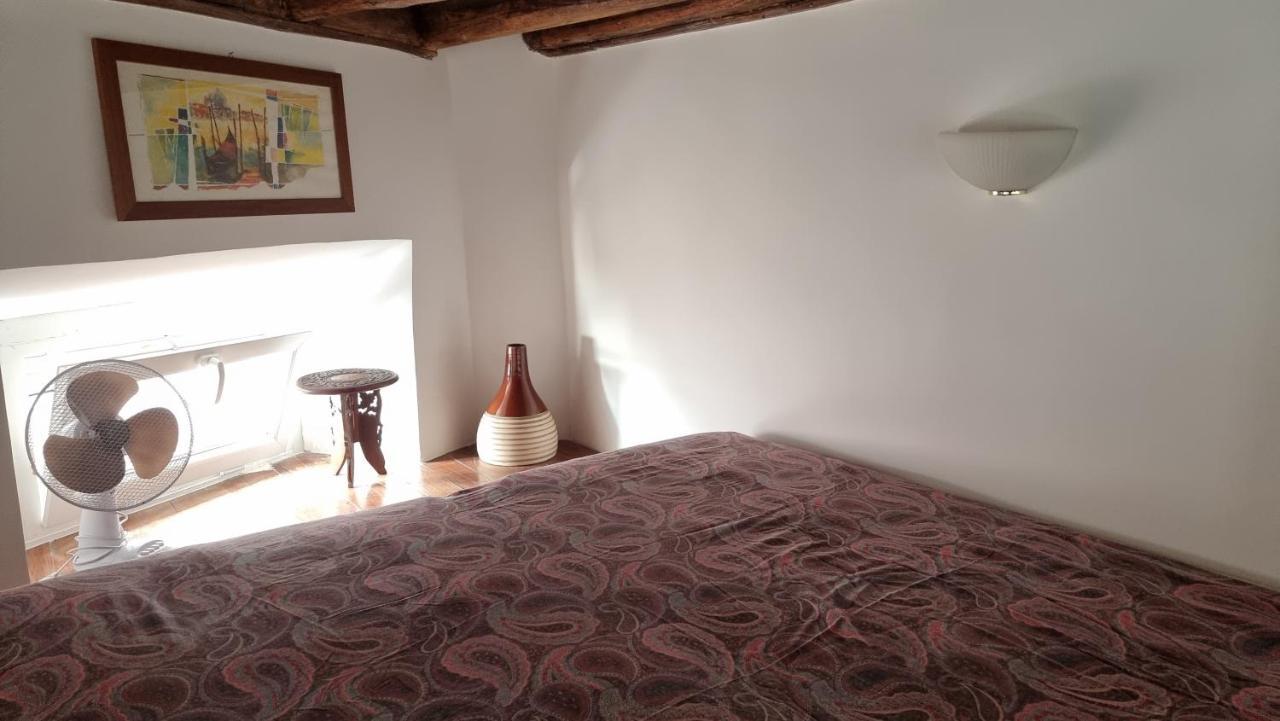 Della Pace, Classy & Charming - Renovated Apartment