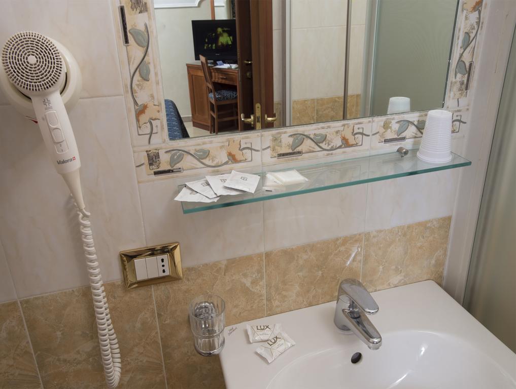 Adorasuite Bed & Breakfast Rome