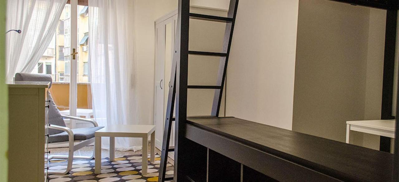 Guest house Kamchu Apartments: Piazza Bologna