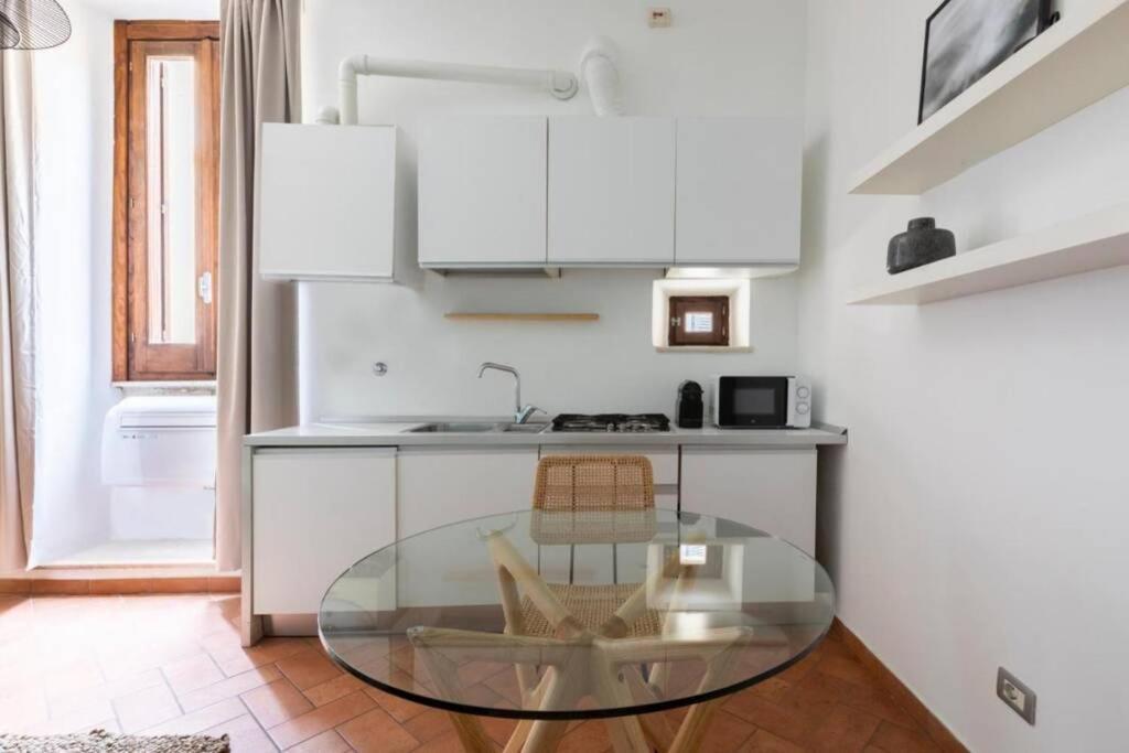 Apartment Charming 1br In Navona Square